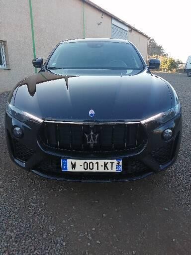 Convoyage Véhicule Premium MASERATI LEVANTE