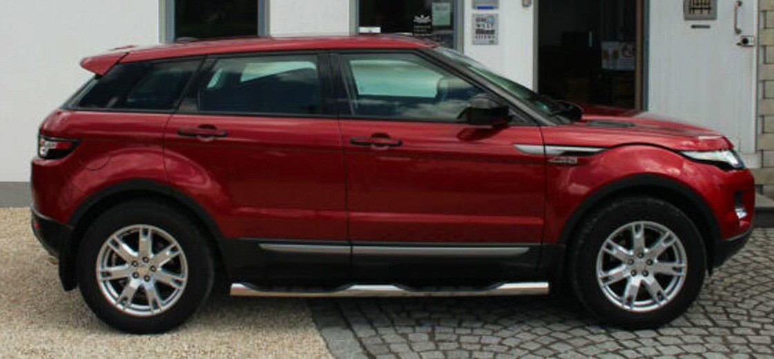 Evoque rouge bordeaux