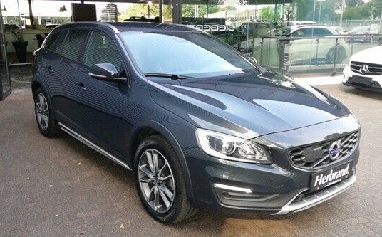 Volvo V60 Cross Country Summum D4 AWD Navi Kamera SHZ2